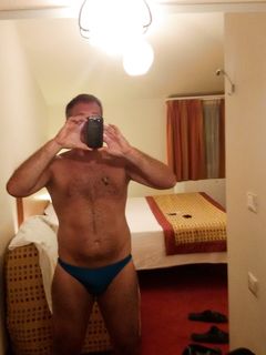 voglioso di cazzi e fiche vecchie