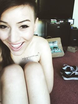 Selfie hot di una bella figa