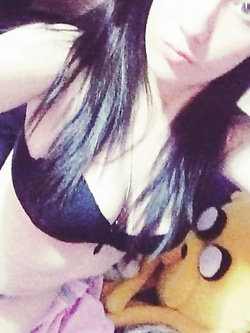 Foto sexy amatoriali rubate di una 21 enne