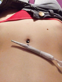 Foto di una 19enne rubate da Whatsapp