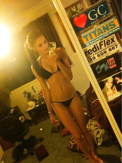 Foto di facebook di quella troia della mia ex