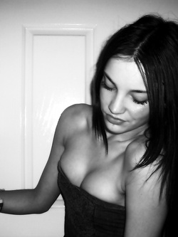 Foto di facebook di quella troia della mia ex