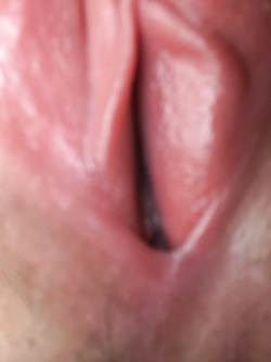 Vi mostro la mia figa pt 1