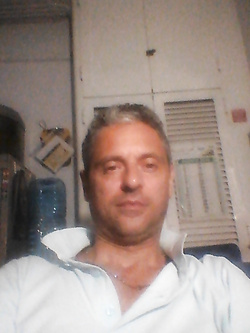 Qualcuno si fa vedere almeno