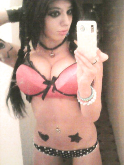 Tutte le foto sexy di Martina Portolano