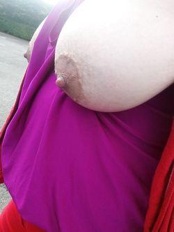 Tette senza piercing