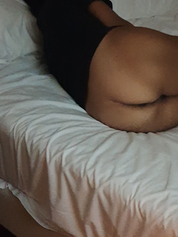 Moglie fica pelosa 3