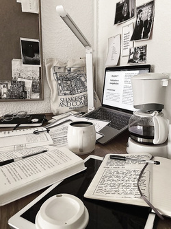 Foto porno hot di mistress Audrey Martin