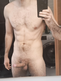 Hankyyenky con Amica