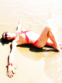 DOMENICA MI PORTI AL MARE?