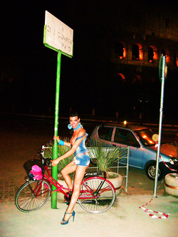 DOMENICA MI PORTI AL MARE?