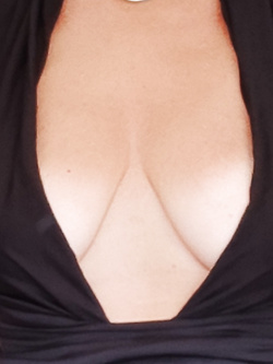 I miei capezzoli grandi