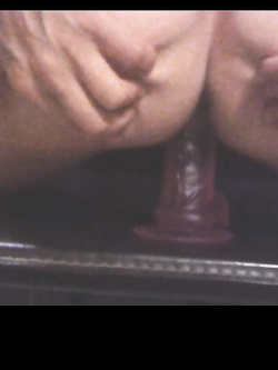 MIA MOGLIE DIANA DILDO E LINGERIE DA ZOCCOLA