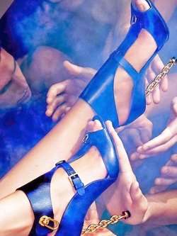 IL TARDO POMERIGGIO ALL AUTOSTAZIONE PER NEGRONI