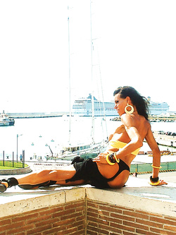 IL TARDO POMERIGGIO ALL AUTOSTAZIONE PER NEGRONI