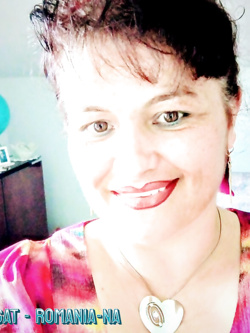 MUSGAT - BADANTE ESIBIZIONISTA SENZA FRENI